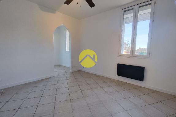 LOCATION T6 150m² 4 CH