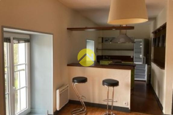 Appartement / Immeuble Bourges, 3 pièces à vendre