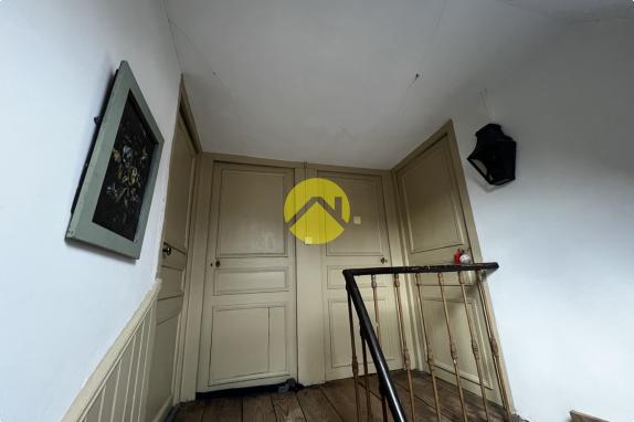 CENTRE-BOURG IMMEDIATEMNT HABITABLE