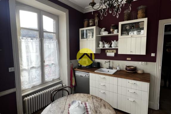 CENTRE-BOURG IMMEDIATEMNT HABITABLE