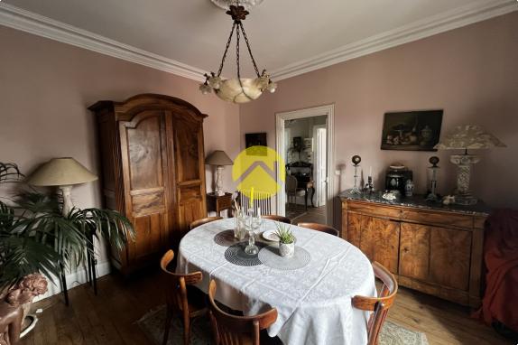 CENTRE-BOURG IMMEDIATEMNT HABITABLE