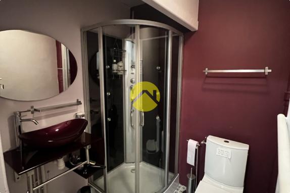 CENTRE-BOURG IMMEDIATEMNT HABITABLE