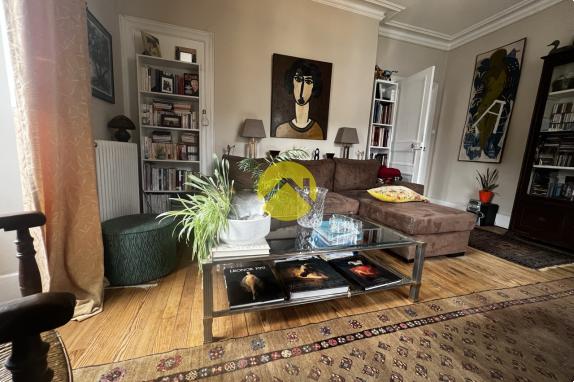 CENTRE-BOURG IMMEDIATEMNT HABITABLE