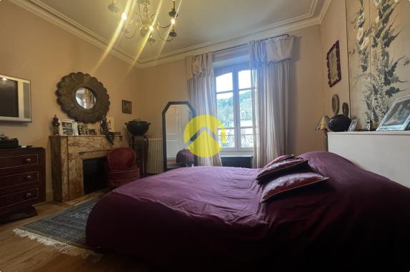 CENTRE-BOURG IMMEDIATEMNT HABITABLE