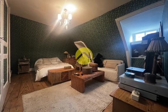 CENTRE-BOURG IMMEDIATEMNT HABITABLE