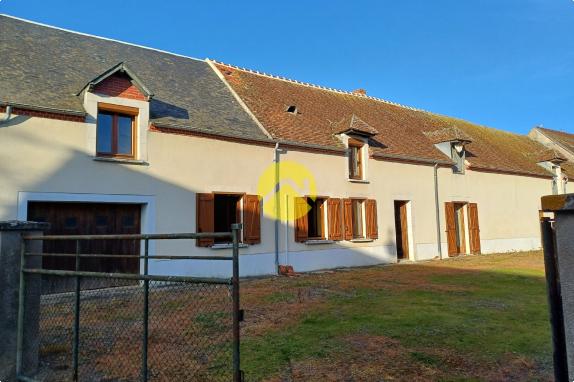 LONGERE 208 M2 GARAGES DEPENDANCES