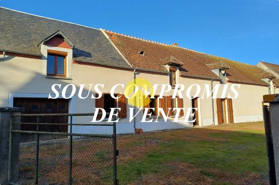 LONGERE 208 M2 GARAGES DEPENDANCES