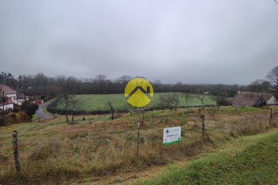 TERRAIN A BATIR PETIT PRIX AVEC VUE