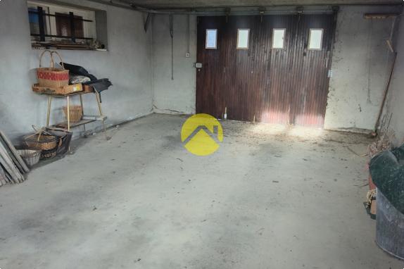 A proximité commerces et écoles