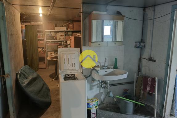 A proximité commerces et écoles