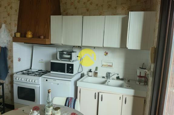 A proximité commerces et écoles