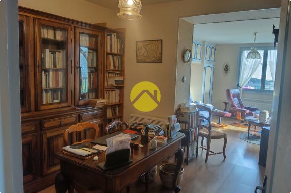 A proximité commerces et écoles