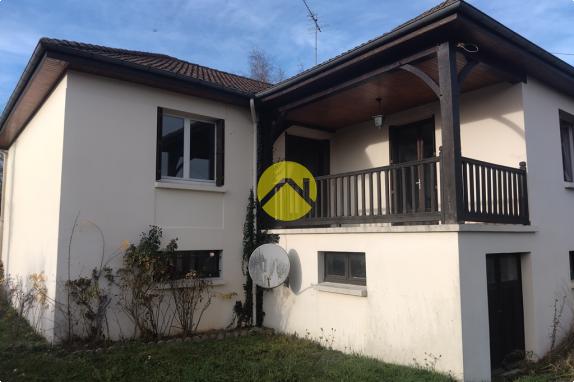 A proximité commerces et écoles