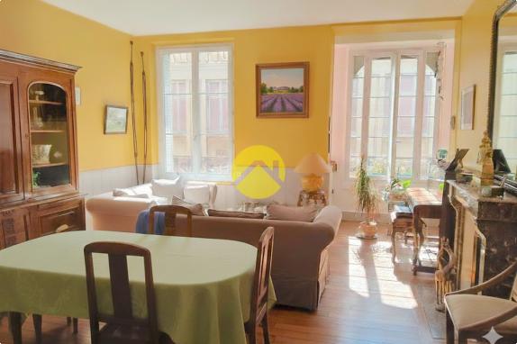 Appartement / Immeuble Bourges avaricum, 5 pièces à vendre