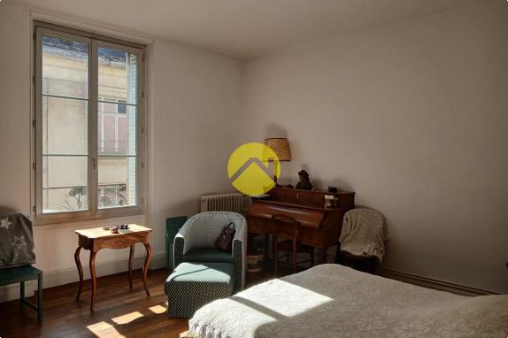 APPARTEMENT DE CARACTERE