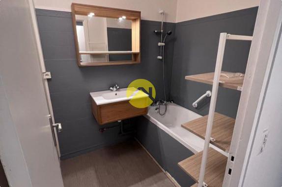 Apt T2 meublé et loué 