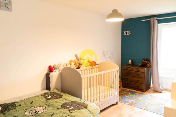 Maison perigourdine avec hangar 