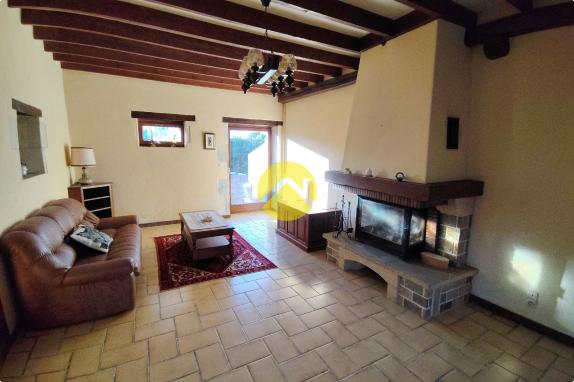 Maison Dépendances Grand Terrain