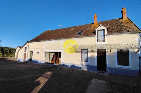 Maison Dépendances Grand Terrain
