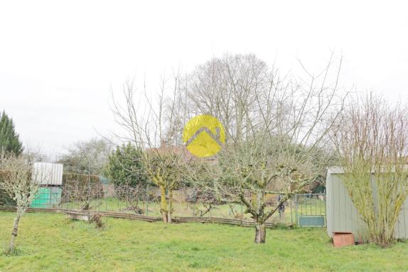 MAISON DE CHARME AVEC JARDIN