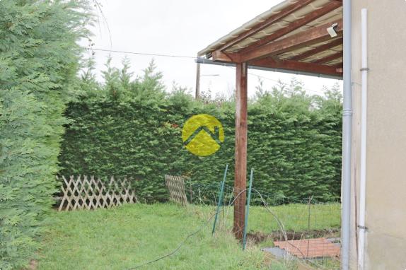 MAISON DE CHARME AVEC JARDIN