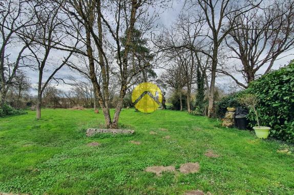 BELLE MAISON EN PIERRES