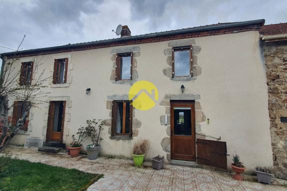 BELLE MAISON EN PIERRES