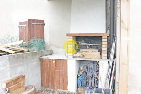 MAISON DE CHARME AVEC JARDIN