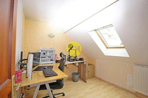 MAISON DE CHARME AVEC JARDIN