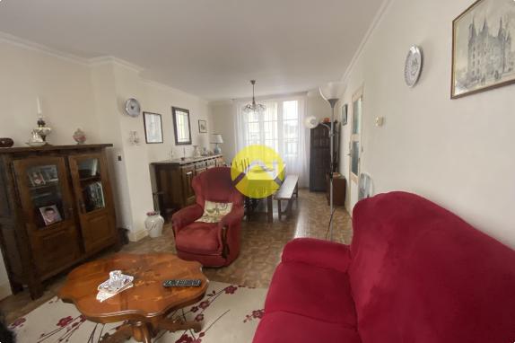 MAISON  CENTRE VILLE PETIT PRIX