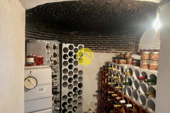 LONGERE -POSEZ VOS VALISES