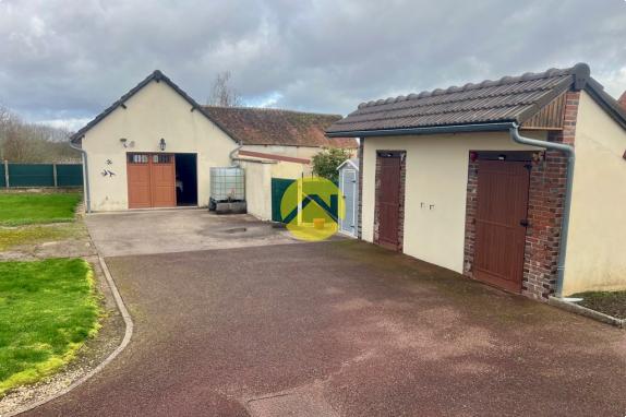 LONGERE -POSEZ VOS VALISES