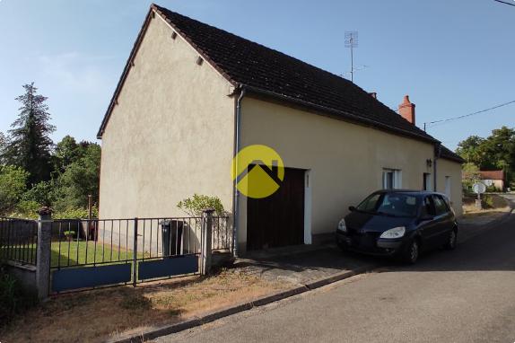 Maison avec pré-mare non attenant