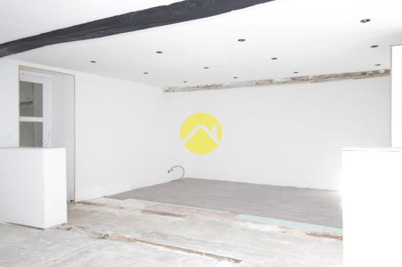 Maison rénovée à terminer