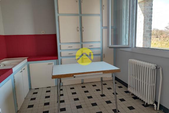 Pavillon de 75m²...