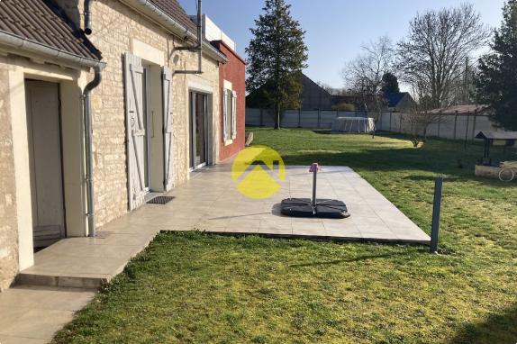 Maison / Pavillon Blet, 3 pièces à vendre