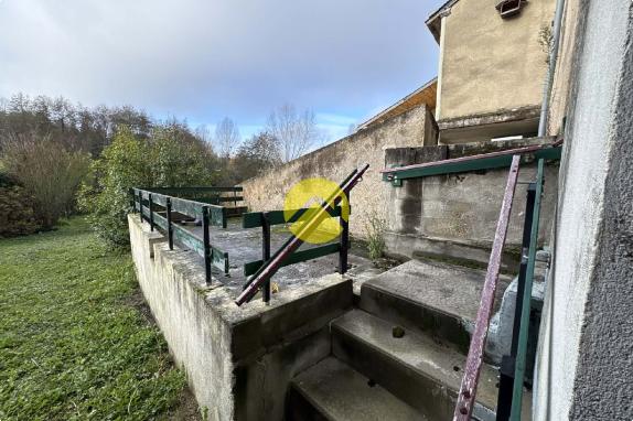 Maison avec vue sur la Creuse 