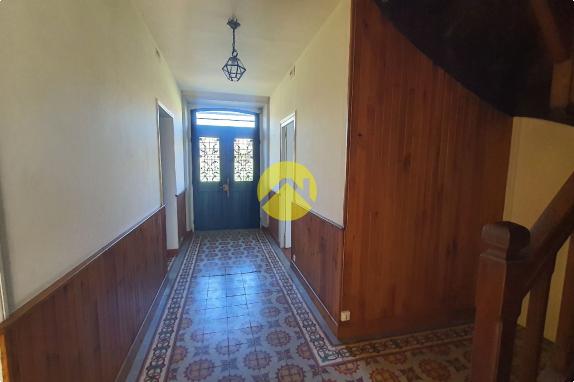 MAISON DE CARACTERE AU CALME