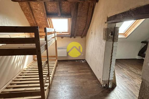 longère avec 4 ha de prairie