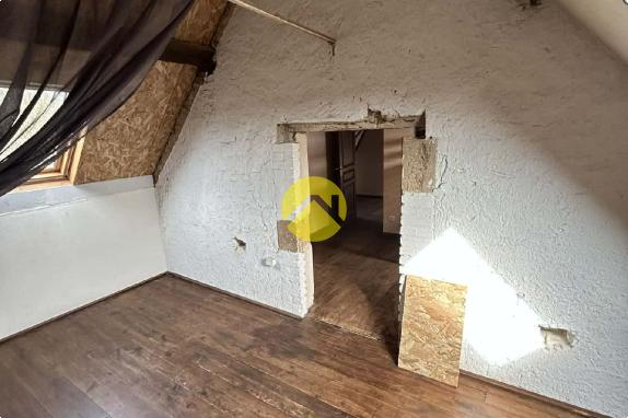 longère avec 4 ha de prairie