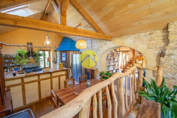 Maison charmante avec atelier