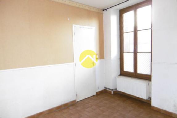 Bon rapport locatif possible.