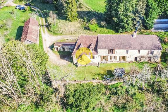 BELLE LONGERE BEAUCOUP DE CACHET