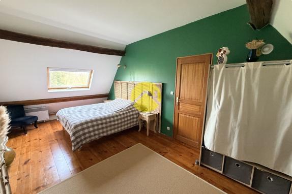 Maison rénovée avec piscine