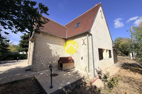 Maison rénovée avec piscine