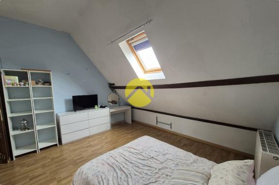  MAISON 200M² AVEC GRAND TERRAIN 