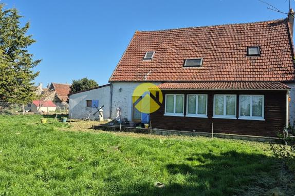  MAISON 200M² AVEC GRAND TERRAIN 