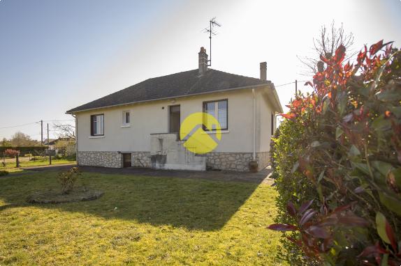 PAVILLON AVEC GRAND TERRAIN