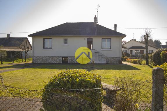 PAVILLON AVEC GRAND TERRAIN