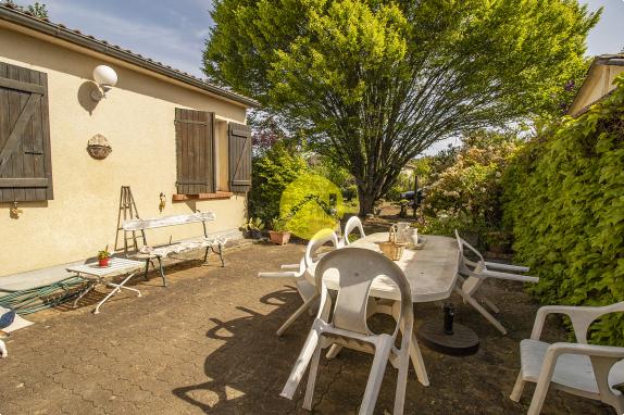 MAISON MITOYENNE DE CHARME